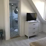 Πανσιόν Fuegekert - Bed&wine