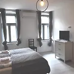 Πανσιόν Fuegekert - Bed&wine Zánka
