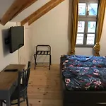 Fuegekert - Bed&wine 招待所 4*