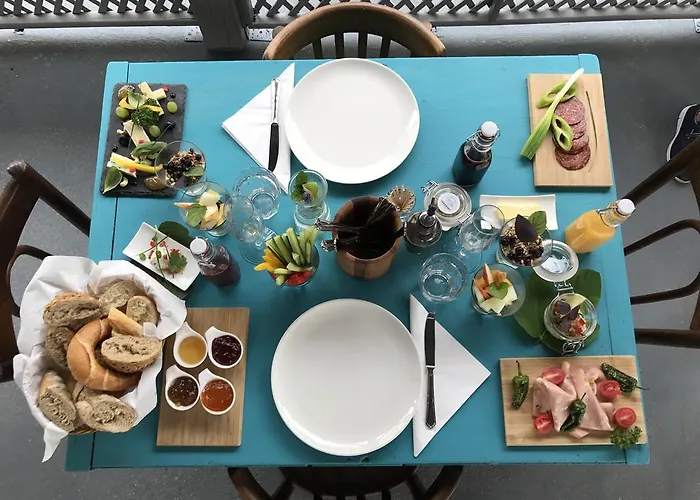 Pensjonat Fuegekert - Bed&wine Zánka