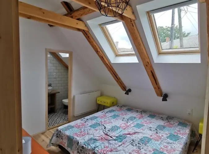 Penzion Fuegekert - Bed&wine 4*
